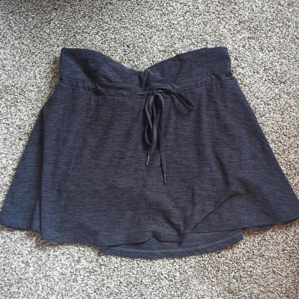 Women's Kyodan golf skort